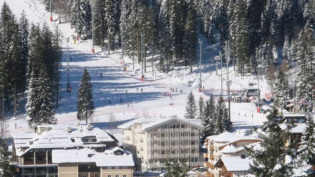Residence Antares Madonna di Campiglio Exterior photo